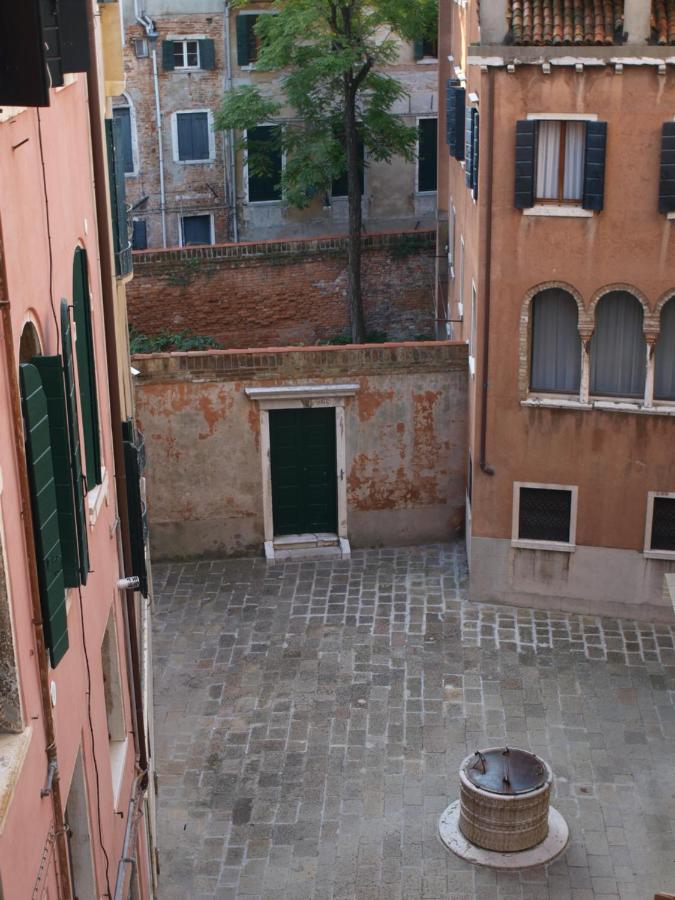 Al Pozzo Dei Scoacamini, 100 M From San Marco, Ground Floor Apartment Venice Exterior photo