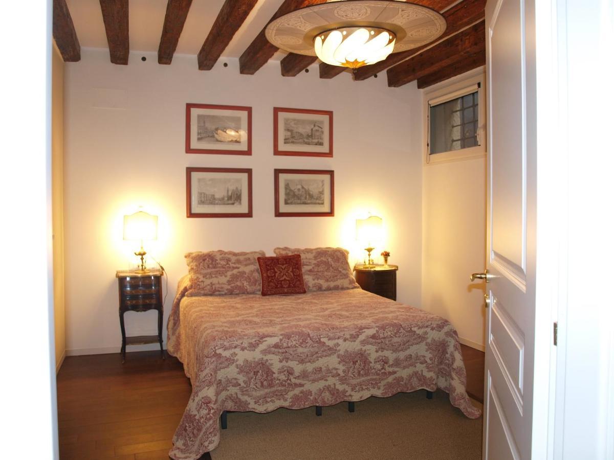 Al Pozzo Dei Scoacamini, 100 M From San Marco, Ground Floor Apartment Venice Exterior photo