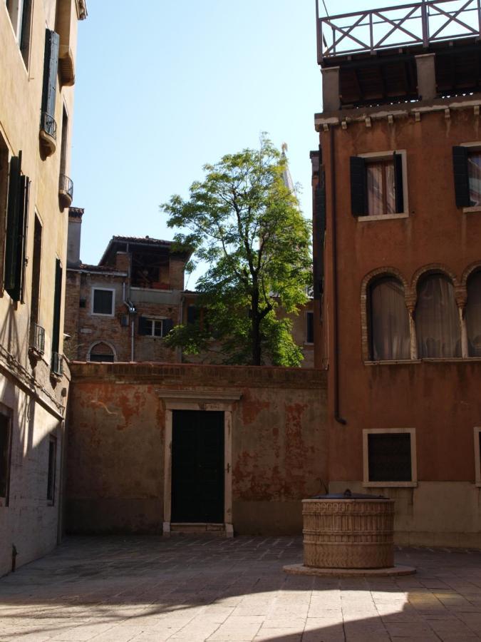 Al Pozzo Dei Scoacamini, 100 M From San Marco, Ground Floor Apartment Venice Exterior photo